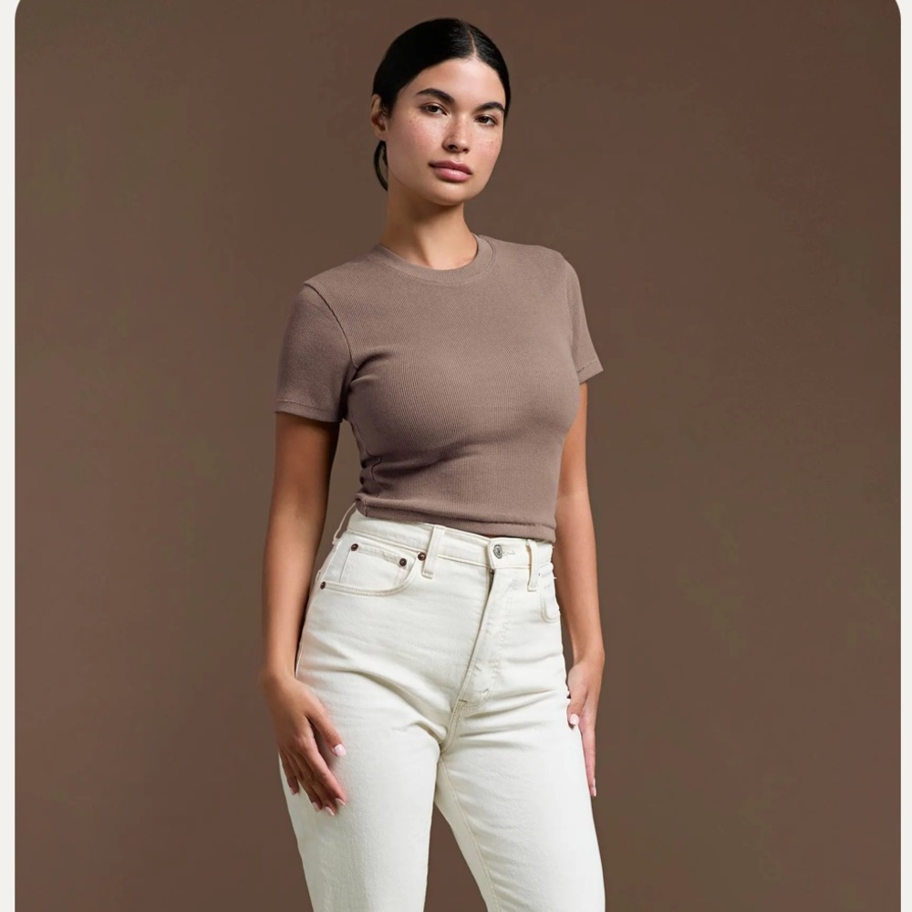 Nuuds cropped baby tee M